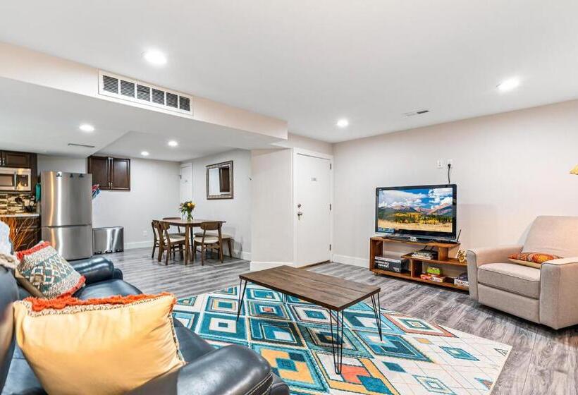 بنسيون Family Friendly 2bd1ba, Close To 70 Exit