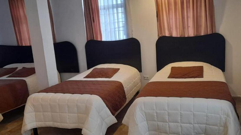 پانسیون Hostal Murgeon Boutique