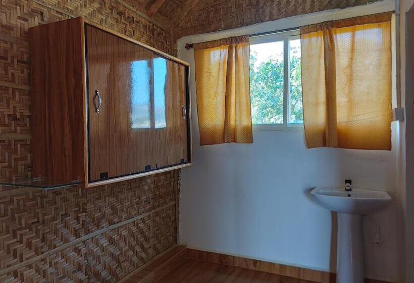 پانسیون Mowgli S Cafe Hampi & Guest House