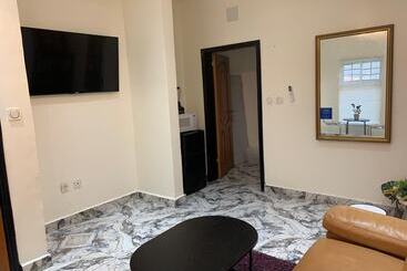 پانسیون Verla Villa Estate