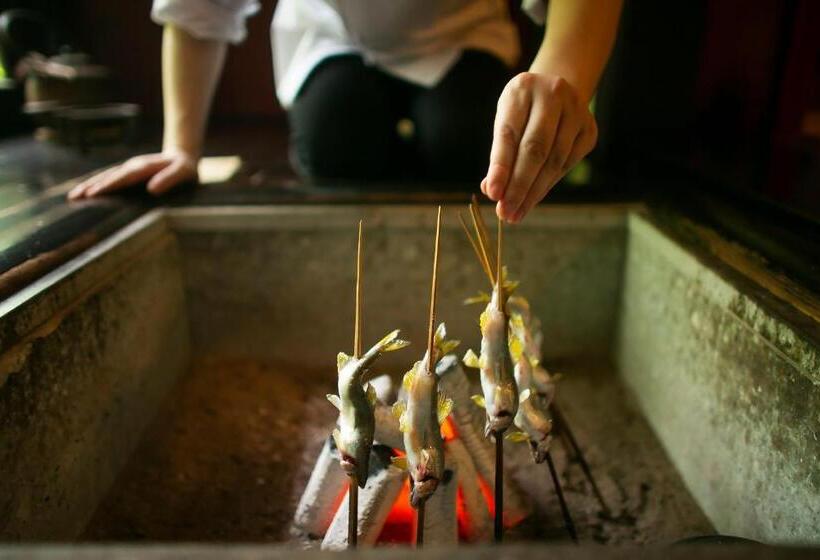 ریوکان 川魚・山菜料理　和田屋