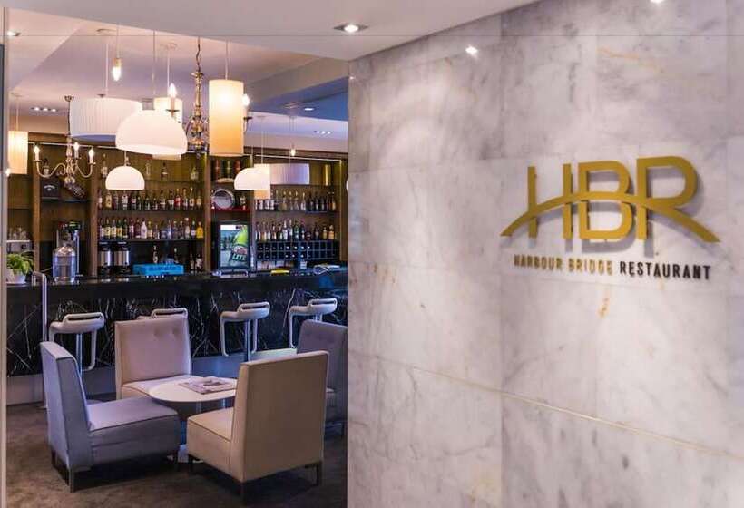214 Harbour Bridge