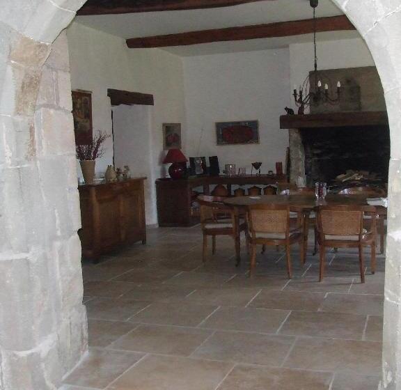 ベッドアンドブレックファースト Abbaye De Capservy