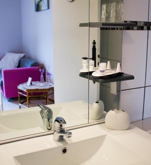 مبيت وإفطار Aux Ronzières