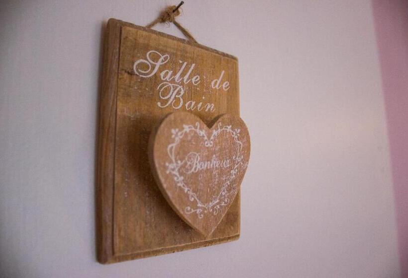 مبيت وإفطار Aux Ronzières