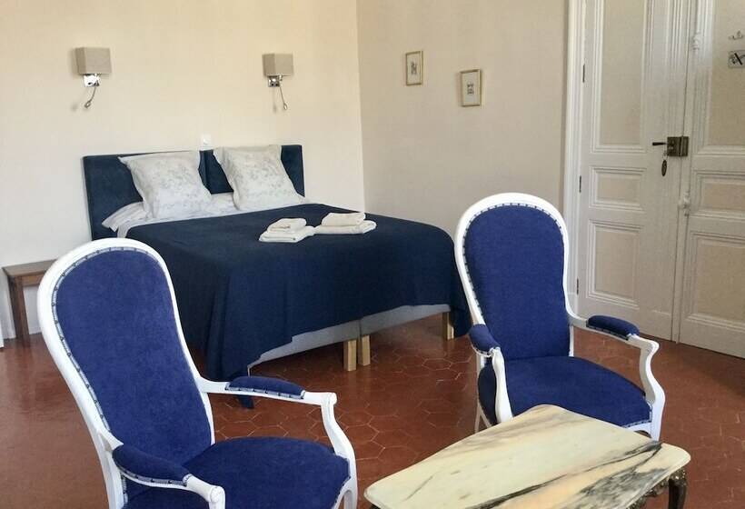 ベッドアンドブレックファースト Chambre D Hôtes Eloi Merle