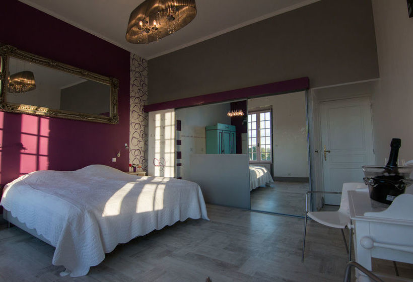 مبيت وإفطار Le Chateau De Claids