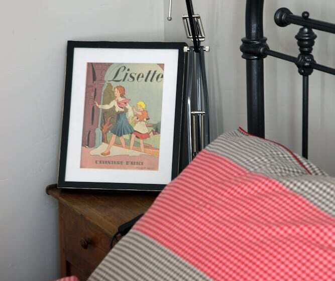 ベッドアンドブレックファースト La Bonne Ecole