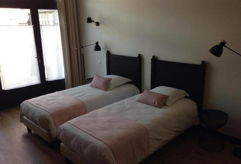 Bed and Breakfast Les Tournelles Chambres D Hôtes