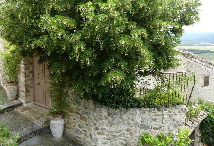 צימר Les Vieux Murs