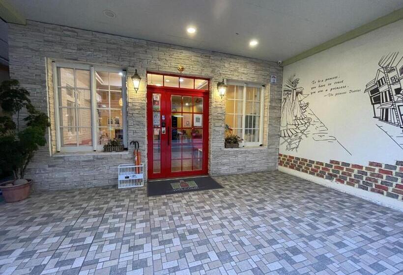 تختخواب و صبحانه N. Castle