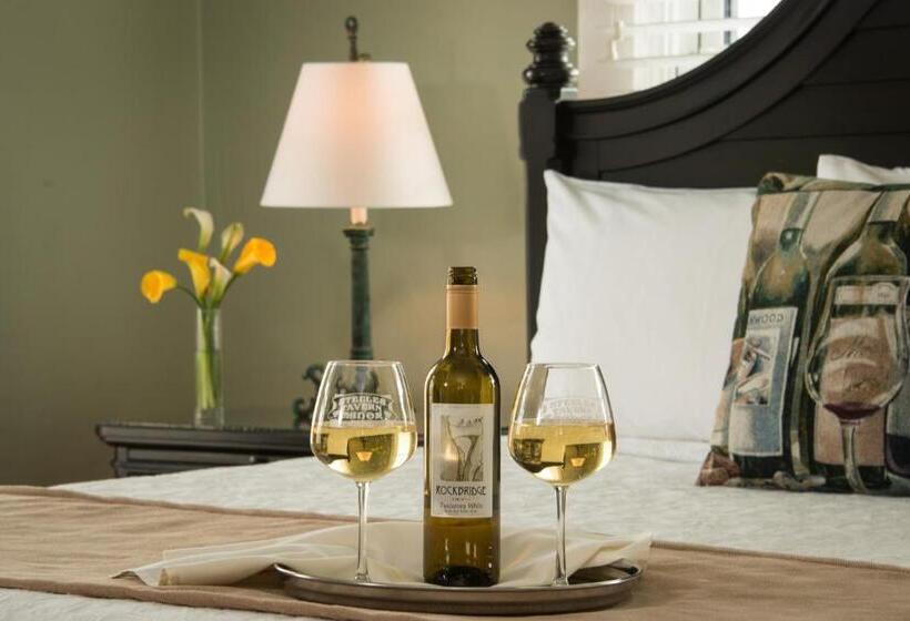 住宿加早餐  Steeles Tavern Manor