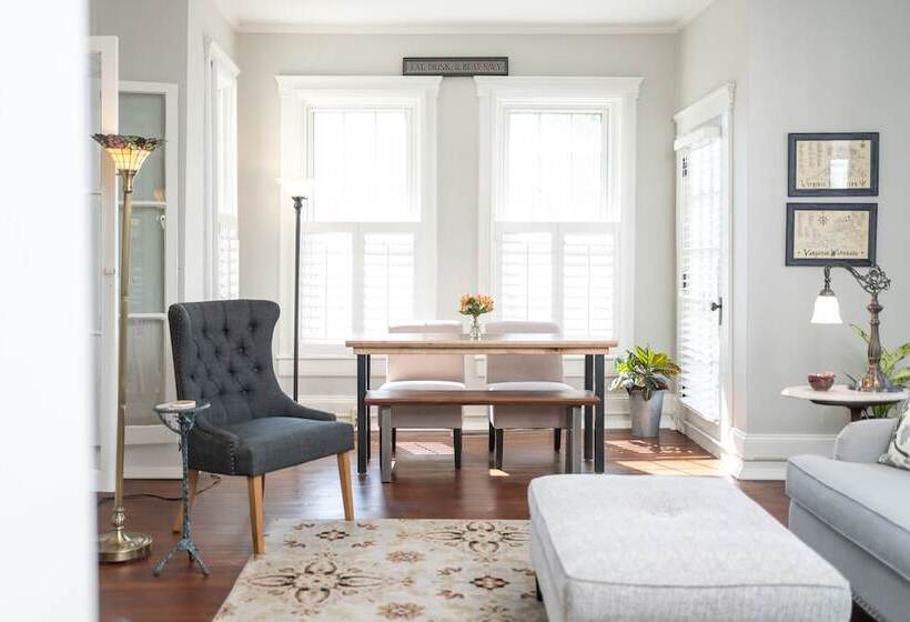 住宿加早餐  Steeles Tavern Manor