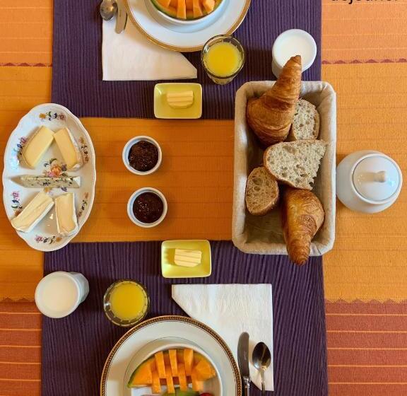Bed and Breakfast Un Nid En Camargue