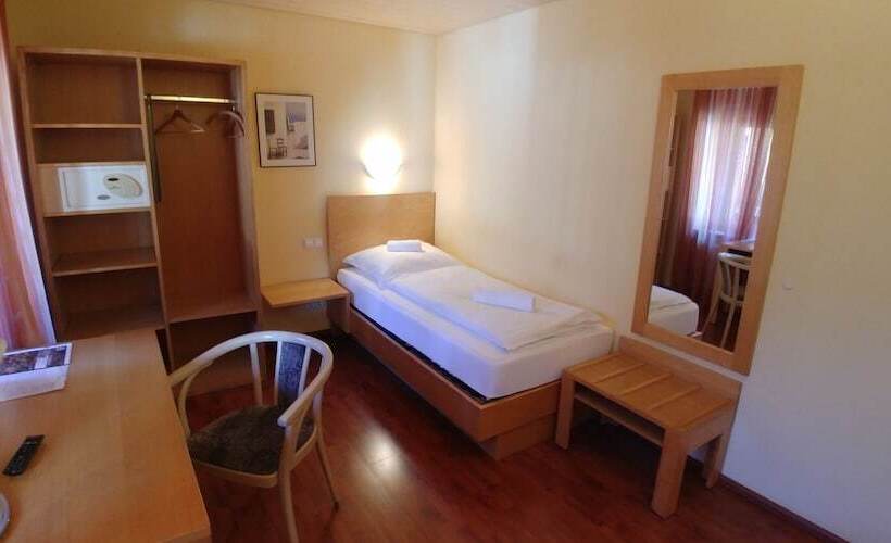 酒店 Bad Bruckhaus