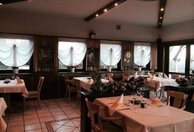 ホテル Gasthof Zuck