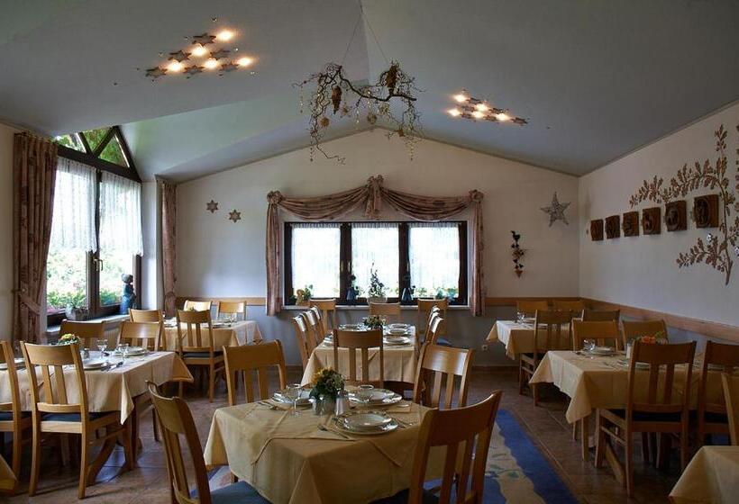 ホテル Maischeider Hof