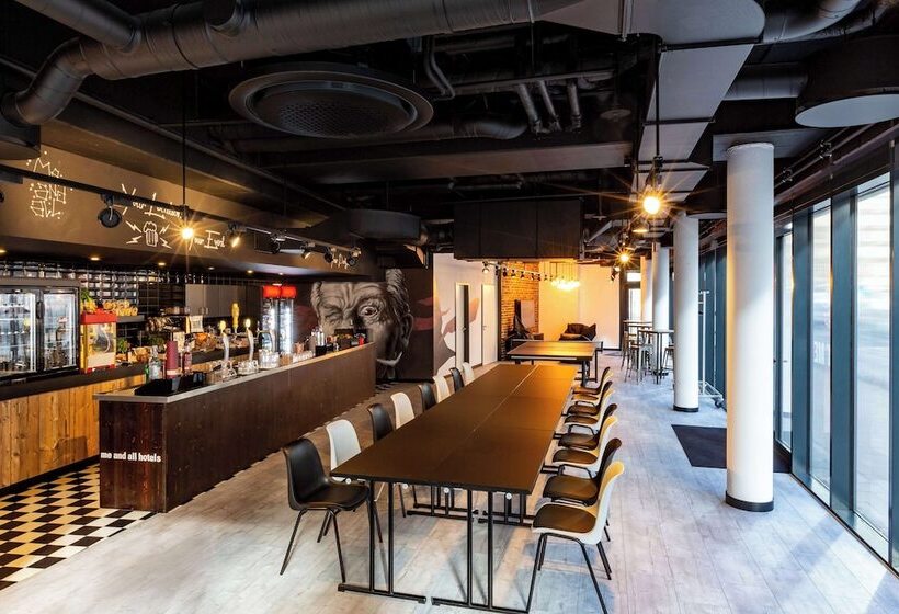 Fotos del hotel Me And All Hotel Düsseldorf:  46