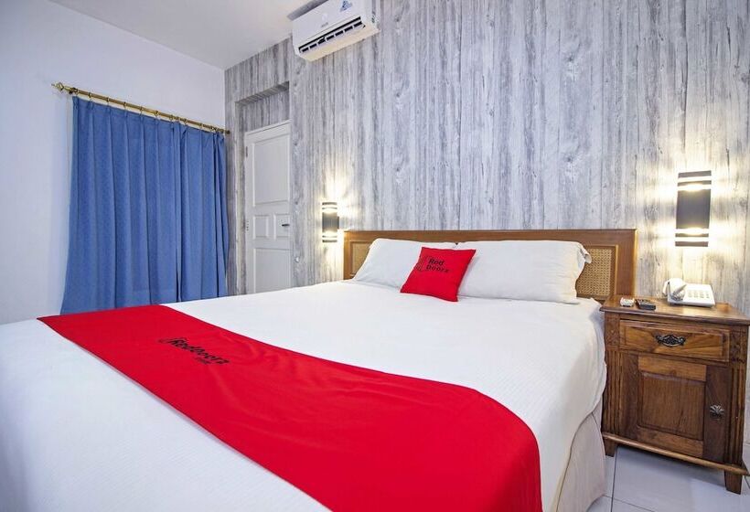 Fotos del hotel Reddoorz Plus Near Rs Hasan Sadikin:  9