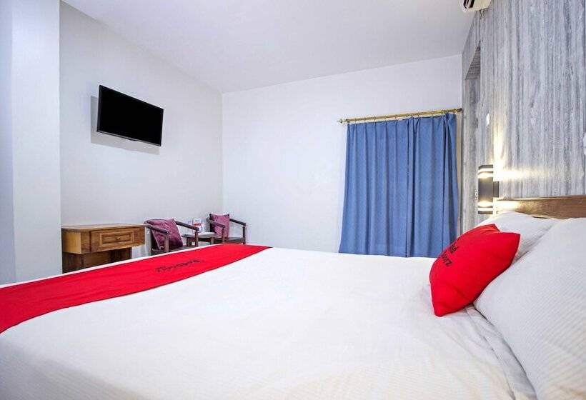 Fotos del hotel Reddoorz Plus Near Rs Hasan Sadikin:  6