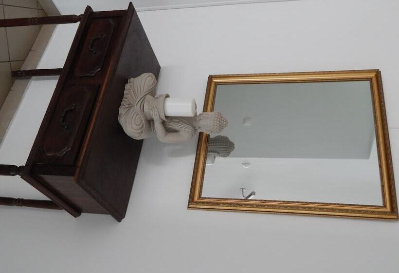 بنسيون Jacaranda Guesthouse