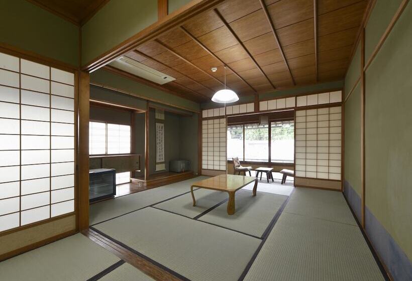 Zen Hostel