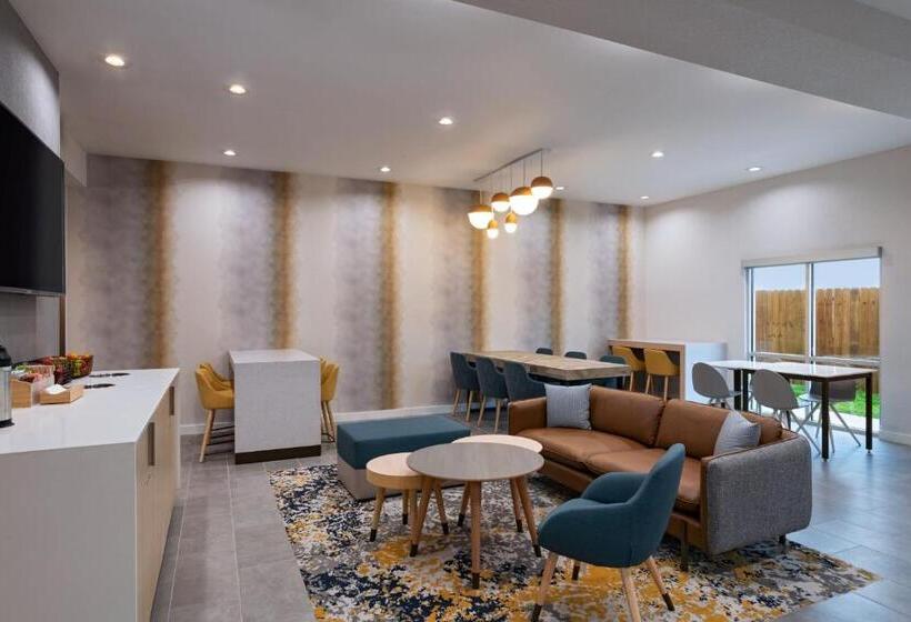 هتل Towneplace Suites By Marriott Weatherford