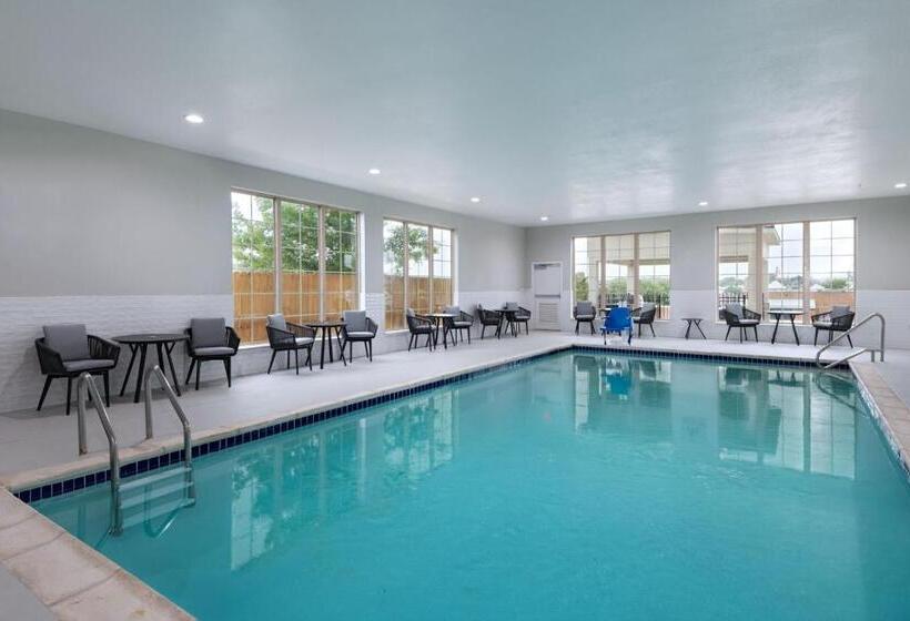 هتل Towneplace Suites By Marriott Weatherford