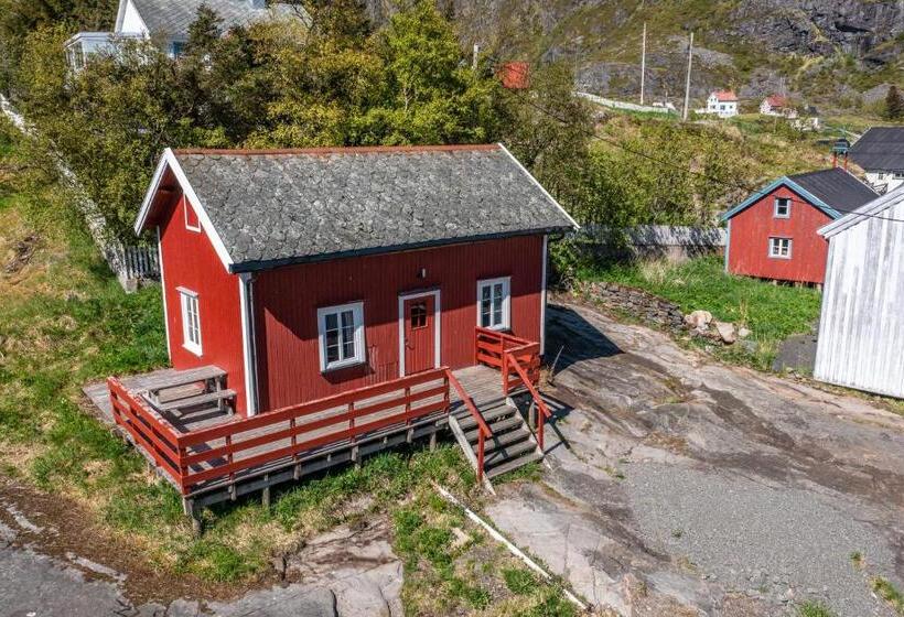 Lofoten Budget Hostel