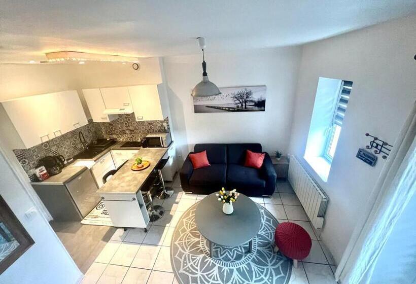 פנסיון La Benoîtine   Jolie Maison à Saint Benoît