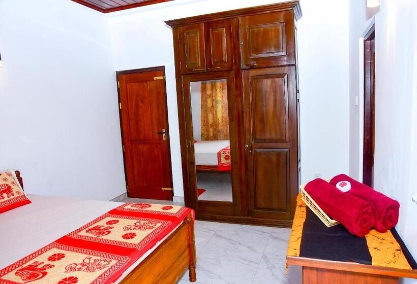 פנסיון Silva S Residence