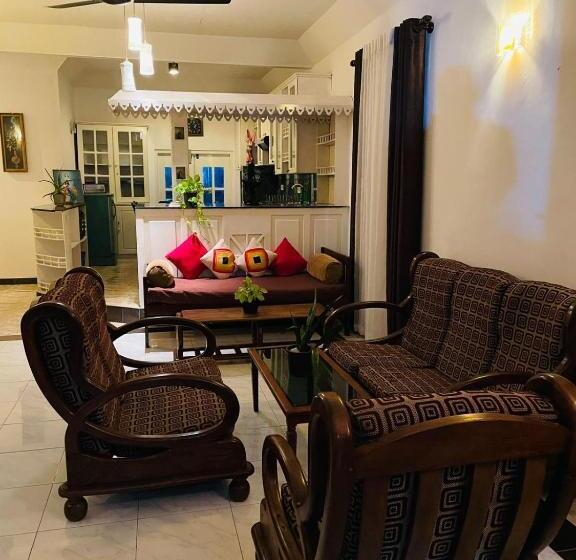 펜션 Winston Dutch Canal Villa Guest House