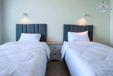 Phala Shore Resort