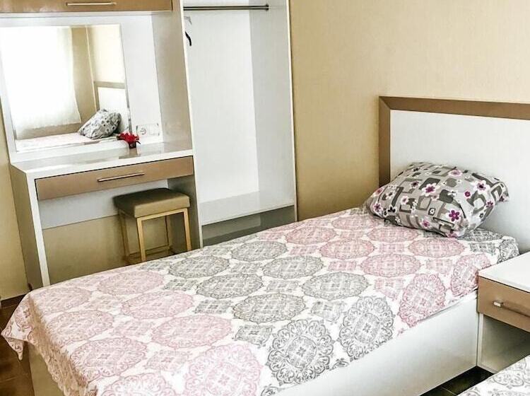 Ileri Otel Gumuldur