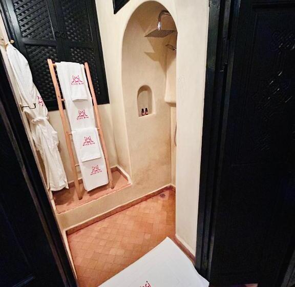 تختخواب و صبحانه Riad Rim