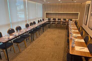 C Hotel And Suites Doha