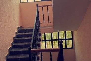 هتل Résidence Aïcha Tambacounda