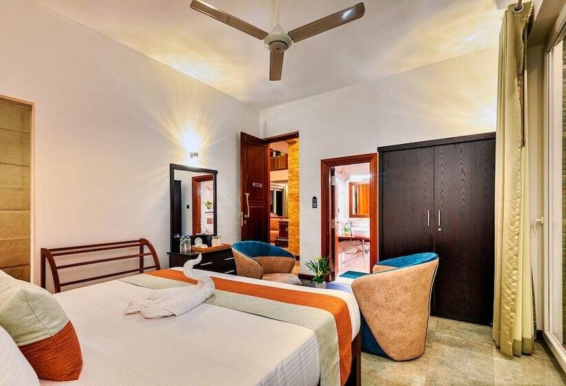 هتل The Palace By Ocean