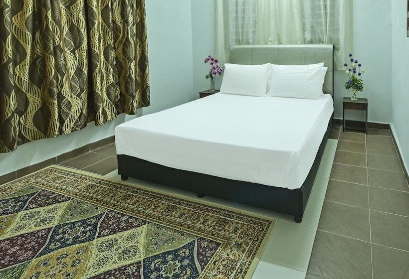 Отель Tok Babah Village Homestay