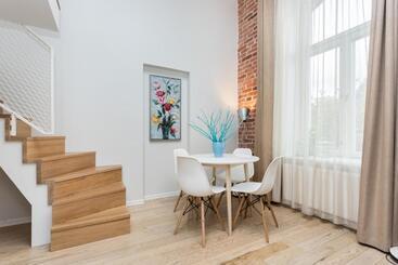 Angleterre Apartments