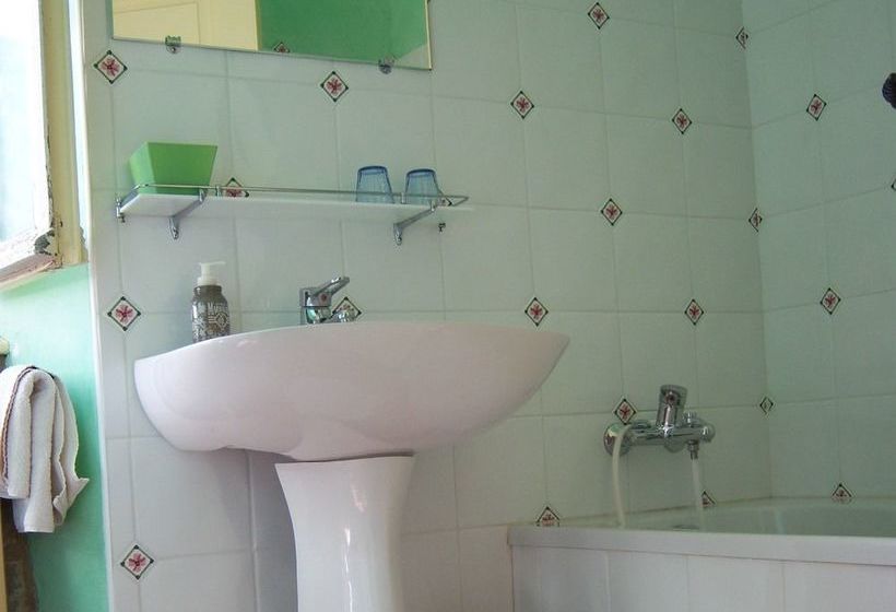 住宿加早餐  Ermitage De Peyreleau