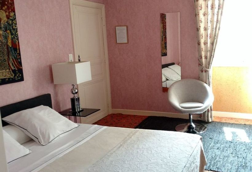 住宿加早餐  Ermitage De Peyreleau