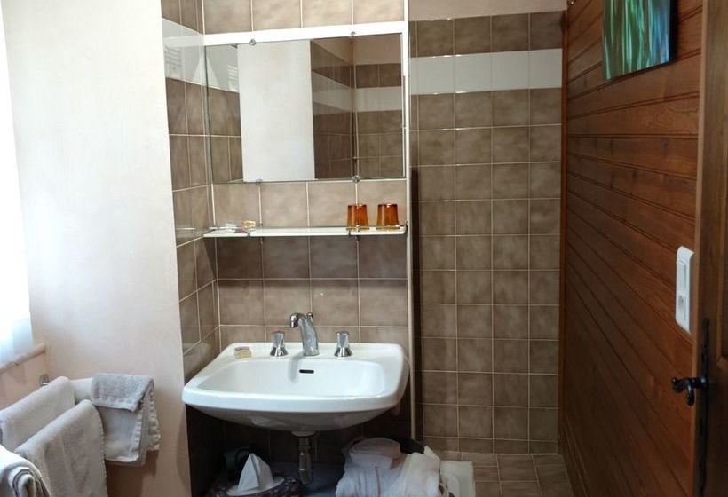 住宿加早餐  Ermitage De Peyreleau