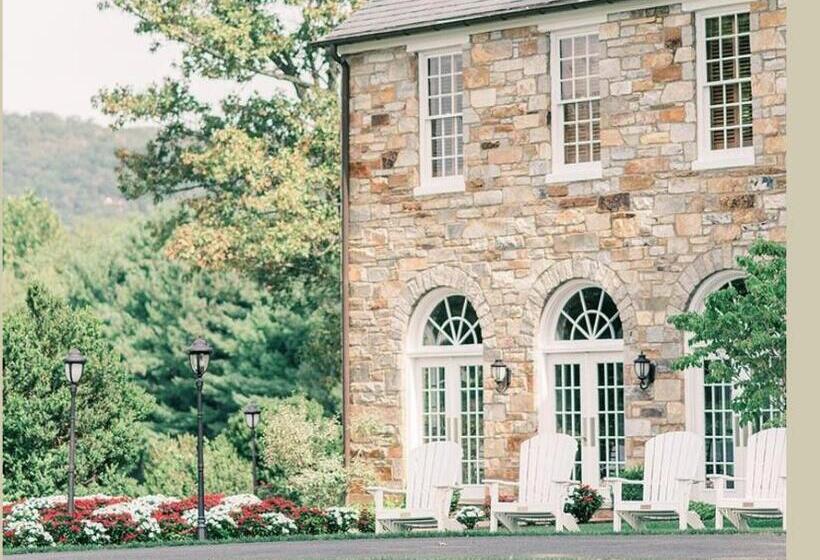 住宿加早餐  Inn At Evergreen