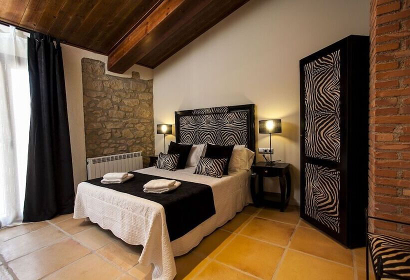Casa Tapioles