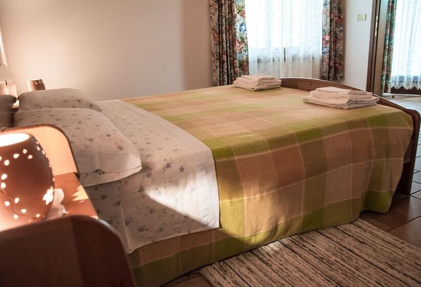 هتل Agriturismo Terra Del Carso