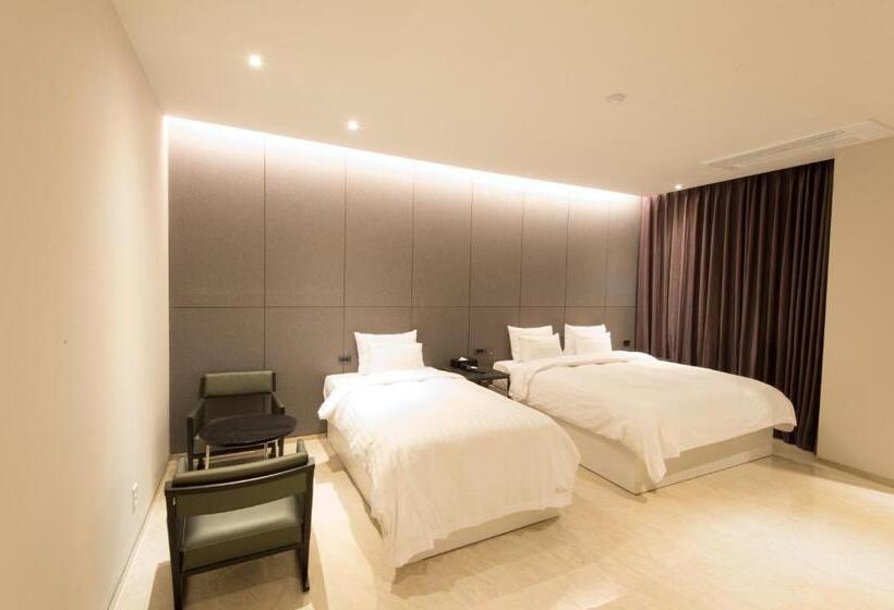 Fotos del hotel The Empress:  17