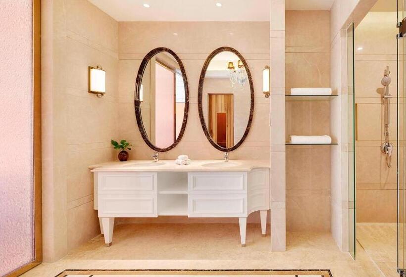 בית מלון כפרי Four Points By Sheraton Heyuan Resort