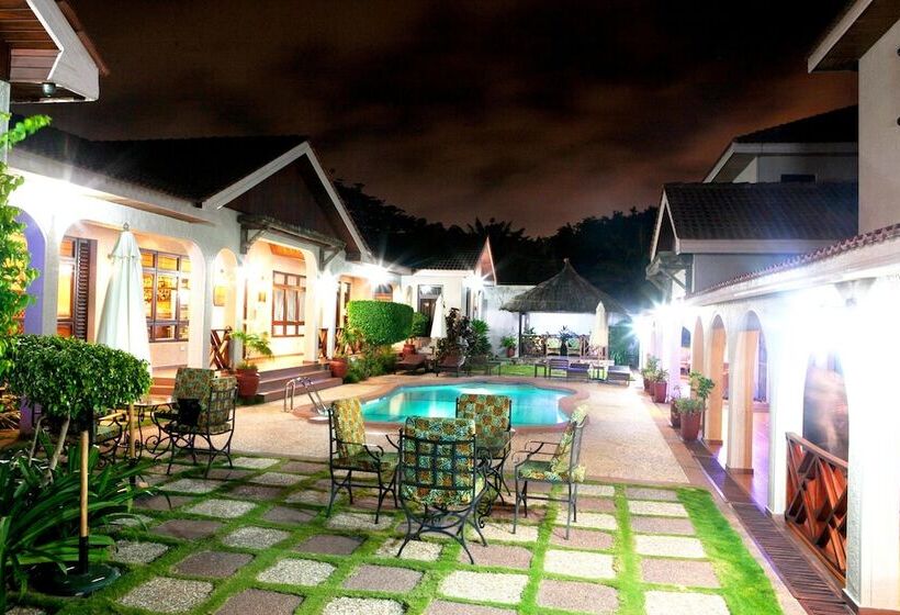 Hôtel Mahogany Lodge, Cantonments