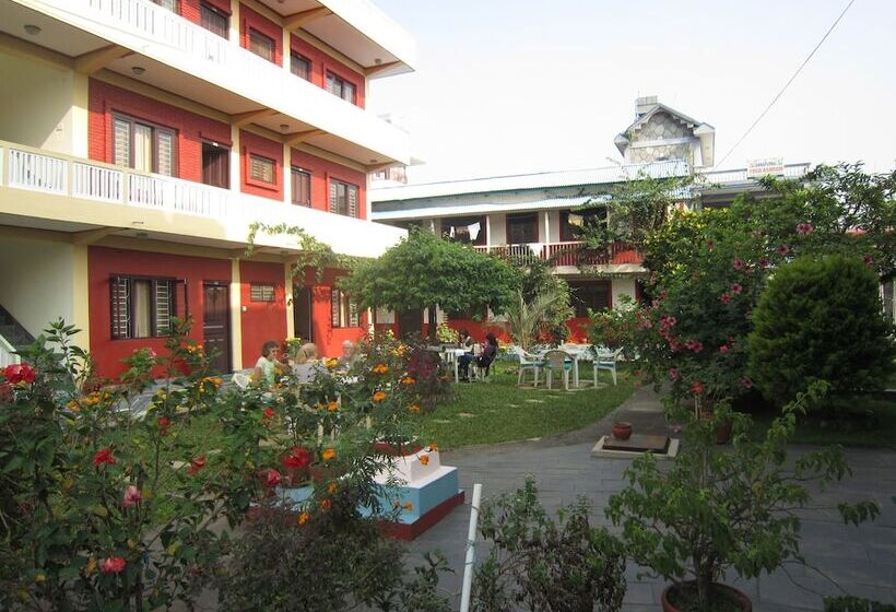 هتل New Annapurna Guest House